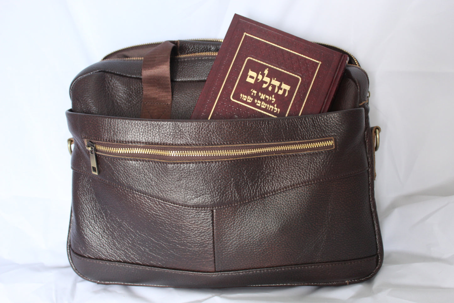 תיק עור טראמפ